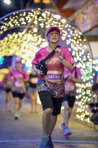 BIB: 16163
                            <button type="button" onclick="openModal(24740910)" class="btn btn-primary btn-sm float-right btn-popup" data-toggle="modal" data-target=".modal-high-quality">
                        <i class="fas fa-shopping-cart"></i> Add to Cart
                    </button>
                                            <button type="button" onclick="isThisMe(24740910, true)" class="btn btn-success btn-sm float-right btn-popup btn-isme hidden" data-toggle="tooltip" data-placement="bottom" title="นี่คือรูปของคุณใช่ไหม คลิกที่นี่เพื่อเอาเข้าอัลบั้ม">
                        <i class="fas fa-plus"></i> Add to album
                    </button>
                    <button type="button" onclick="isThisMe(24740910, false)" class="btn btn-warning btn-sm float-right btn-popup btn-isnotme hidden">
                        <i class="fas fa-ban"></i> Remove from album
                    </button>